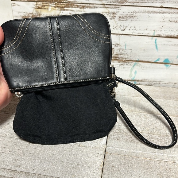 Coach *MINT vintage smooth black leather wallet pouch clip hand tag wristlet - Picture 6 of 6